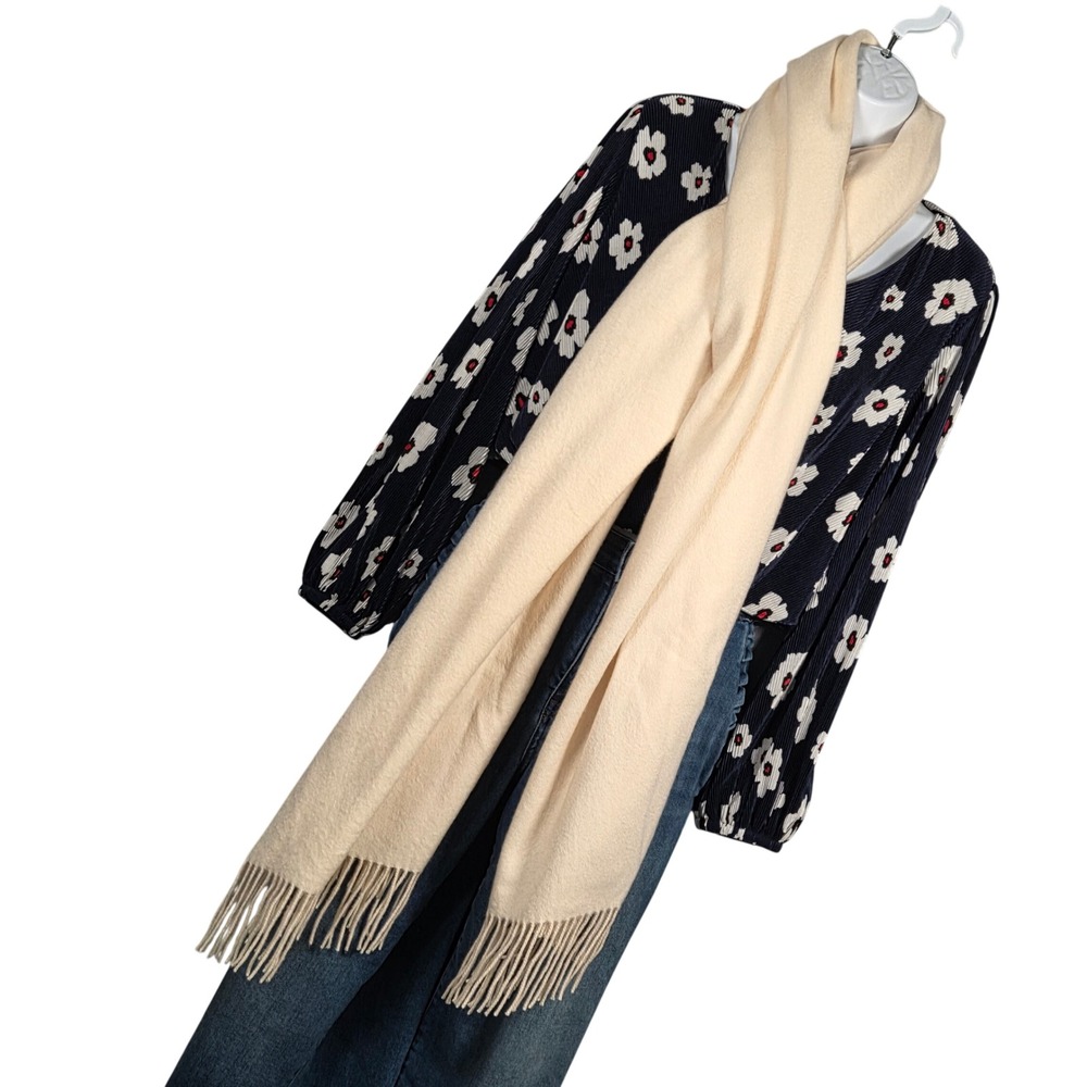 Nordstrom 100% Cashmere Fringe Long Blanket Scarf Cream Women Old Money
